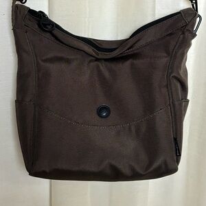 Pacsafe Citysafe 100 Security Anti-theft Travel Crossbody Bag Purse